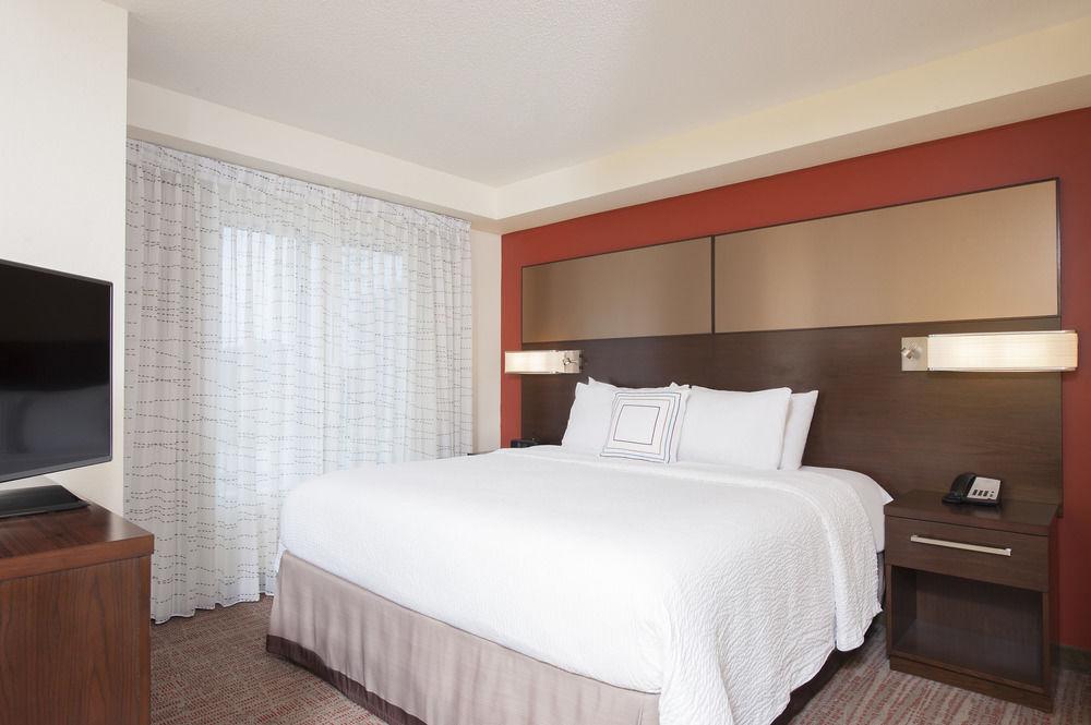 Residence Inn By Marriott Bloomington Zewnętrze zdjęcie